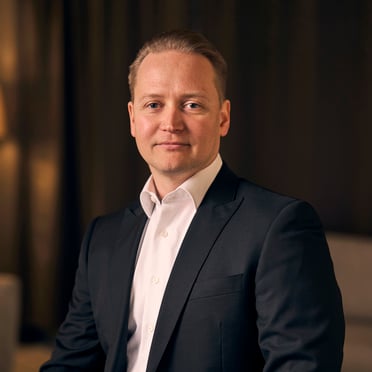 KalleKataja_neliö_low