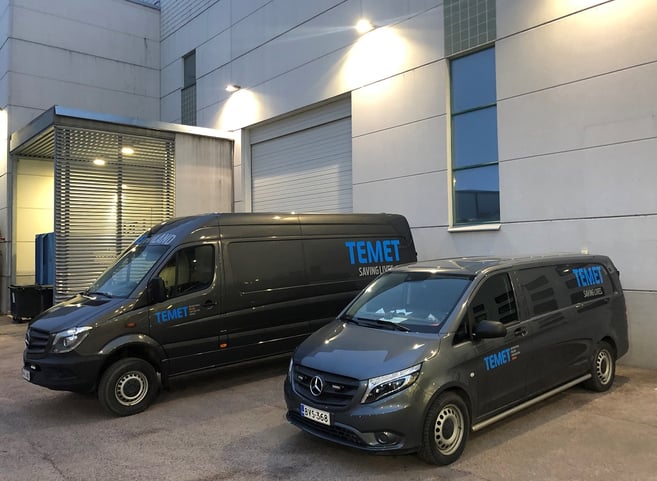 Huolto- ja asennusautot päivitetty uuteen ilmeeseen